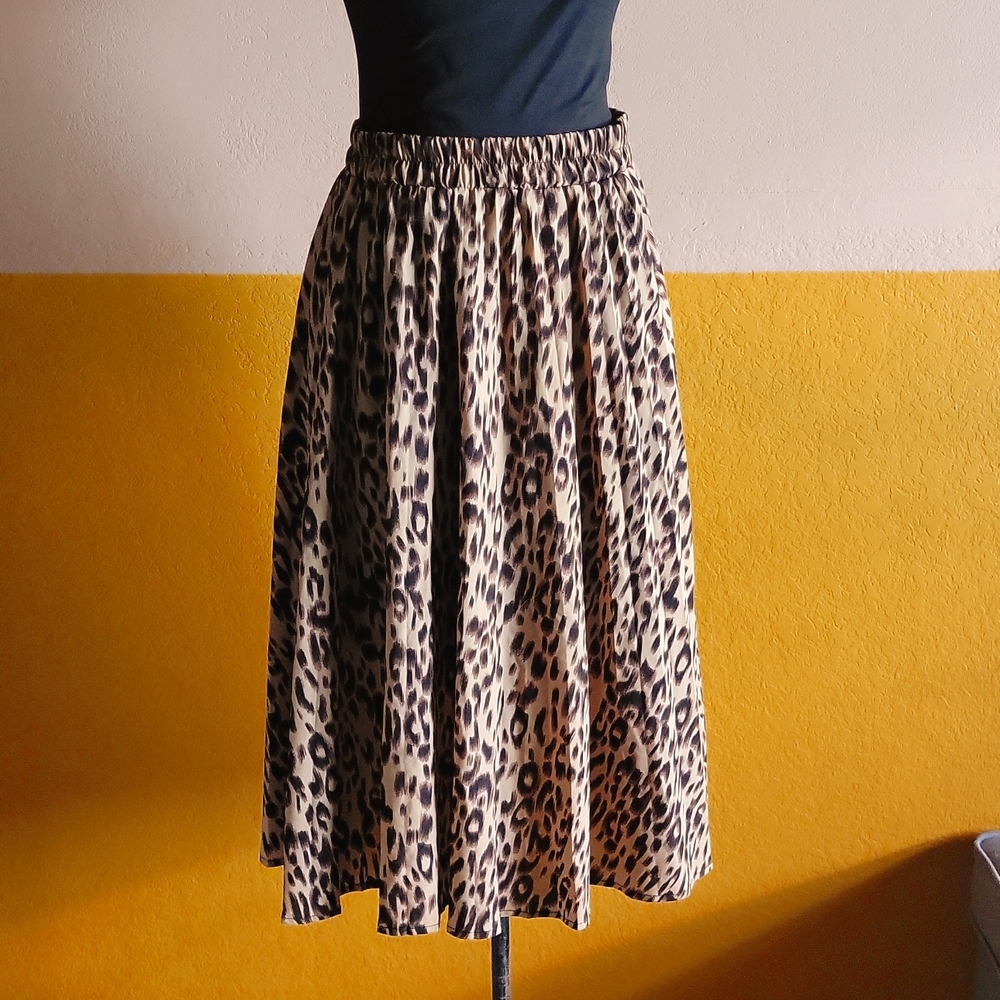 Small Chatrou leopard print midi skirt